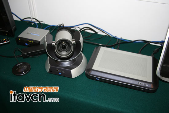 LifeSizeҕl(hu)ha(chn)Ʒz^+MCU